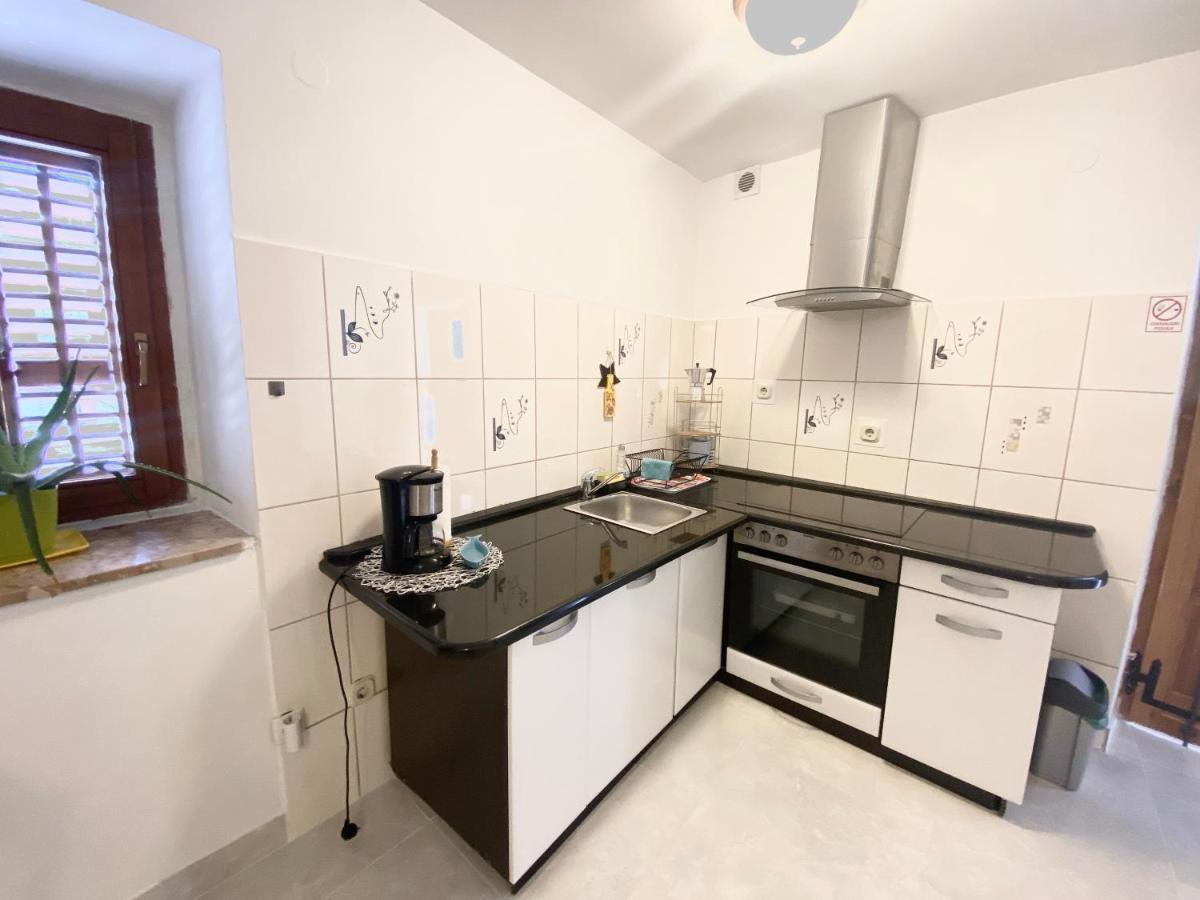 Apartment Center Old Town - 1Min To Palace Split Kültér fotó